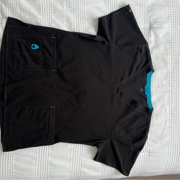 Carhartt scrub set Cross Flex Cargo Pant Medium Petite V Neck - Picture 6 of 16